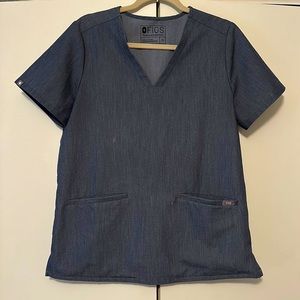 M Figs Heather Denim 3 Pocket Scrub top